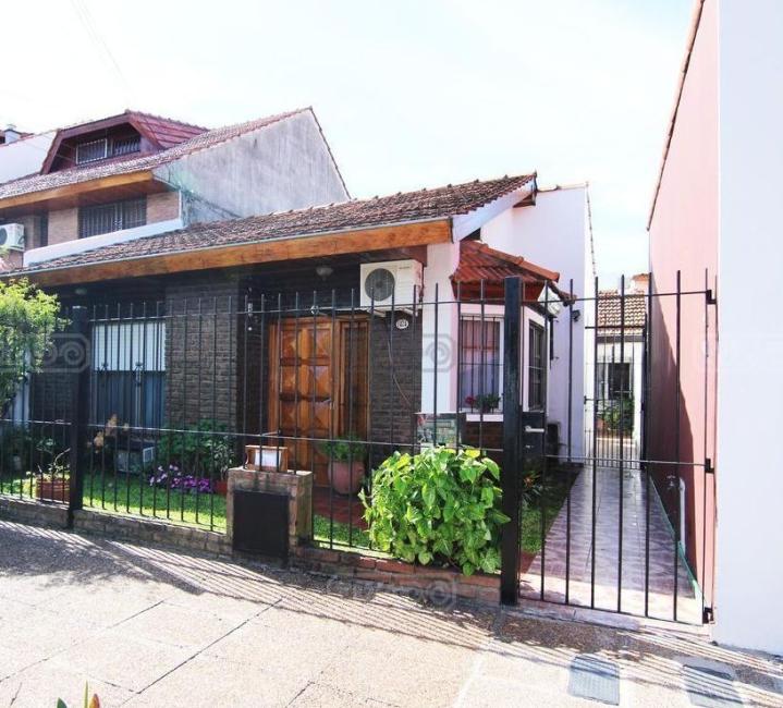 Casa 3 dormitorios en venta en Martinez, San Isidro