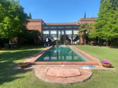 Casa 4 dormitorios en alquiler en Carmel CC, Pilar