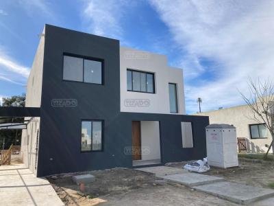 Casa 3 dormitorios en venta en Villanueva, Tigre