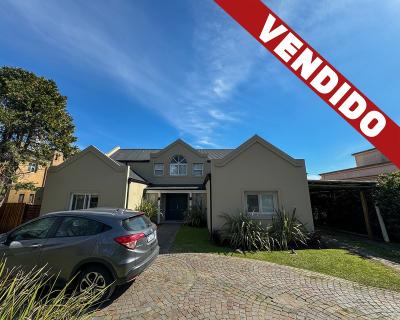 Casa 4 dormitorios en venta en La Tranquera, Pilar