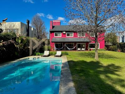 Casa 4 dormitorios en venta en Villanueva, Tigre