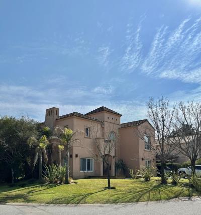 Casa 5 dormitorios en venta en Nordelta, Tigre