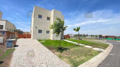 Casa 3 dormitorios en venta en Pilar del Este, Pilar