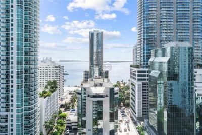Departamento 3 dormitorios en venta en Miami