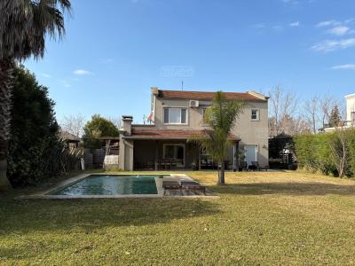 Casa 4 dormitorios en venta en Villanueva, Tigre