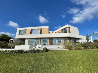 Casa 5 dormitorios en venta en El Canton, Escobar