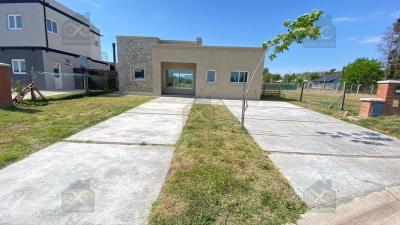 Casa 3 dormitorios en venta en Pilar del Este, Pilar