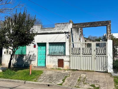 Depósito en venta en Villa Adelina, San Isidro