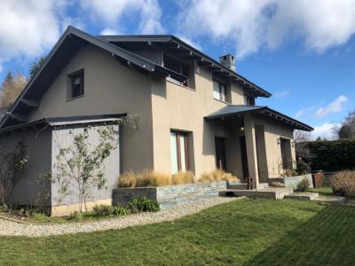 Casa 4 dormitorios en alquiler temporario en Melipal I, Bariloche