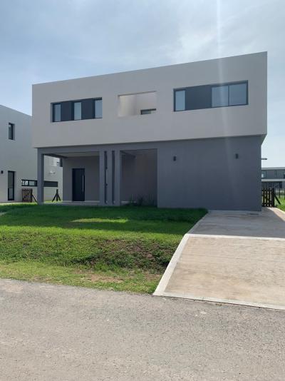 Casa en alquiler en El Aljibe, Pilar