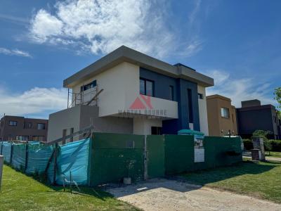Casa 3 dormitorios en venta en Pilar del Este, Pilar
