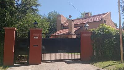 Casa 3 dormitorios en venta en Bella Vista, San Miguel