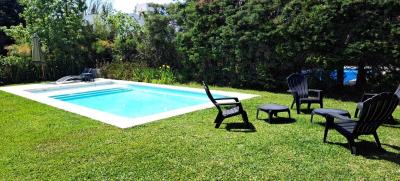 Casa 4 dormitorios en alquiler temporario en Santa Barbara, Tigre