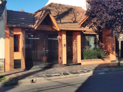 Casa 3 dormitorios en venta en Victoria, San Fernando