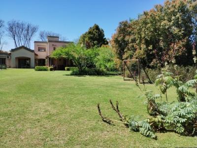 Casa 4 dormitorios en alquiler temporario en Santa Barbara, Tigre