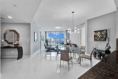 Departamento 3 dormitorios en venta en Sunny Isles, Miami