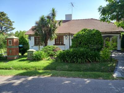 Casa 3 dormitorios en venta en Francisco Álvarez, Moreno