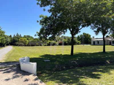 Terreno en venta en Santa Catalina, Lujan