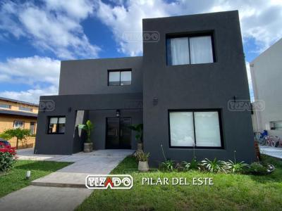 Casa 4 dormitorios en venta en Pilar del Este, Pilar