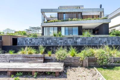 Casa 4 dormitorios en venta en Nordelta, Tigre