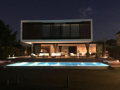 Casa 4 dormitorios en venta en Bella Vista, San Miguel