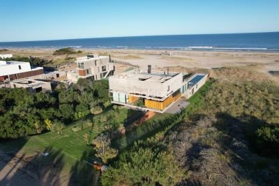 Casa 6 dormitorios en alquiler temporario en Maritimo II, Costa Esmeralda