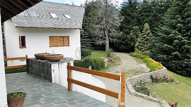 Casa 5 dormitorios en venta en Lago Moreno, Bariloche