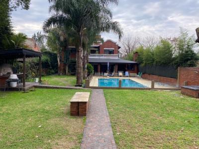 Casa 5 dormitorios en venta en Boulogne Sur Mer, San Isidro