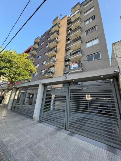 Departamento 1 dormitorios en venta en Moron