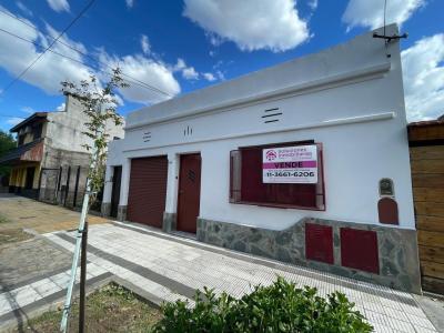 Casa en venta en Caseros, Tres de Febrero