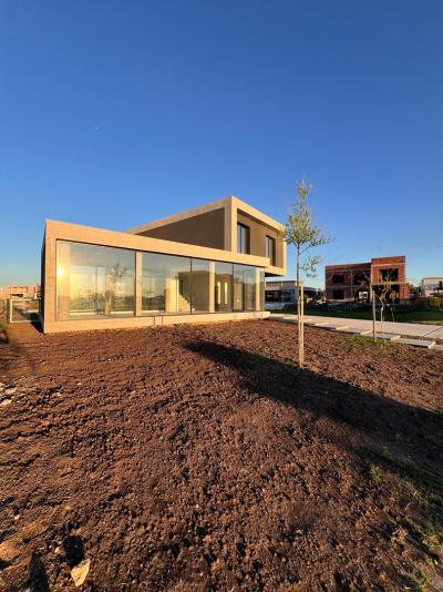 Casa 3 dormitorios en venta en Villanueva, Tigre