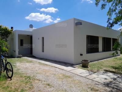 Casa 3 dormitorios en venta en Villanueva, Tigre