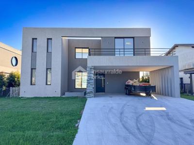 Casa 4 dormitorios en venta en San Matias, Escobar