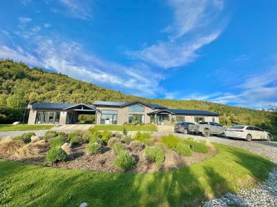 Casa 5 dormitorios en venta en Arelauquen Golf & CC, Bariloche