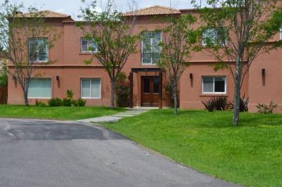 Casa 3 dormitorios en alquiler en General Pacheco, Tigre
