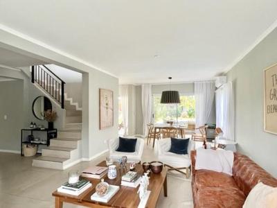 Casa 4 dormitorios en alquiler en Nordelta, Tigre