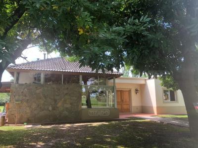 Casa 3 dormitorios en alquiler temporario en El Nacional, General Rodriguez