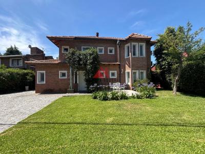 Casa 5 dormitorios en venta en Larena Country Club, Pilar