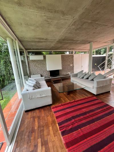 Casa 4 dormitorios en alquiler en La Horqueta, San Isidro