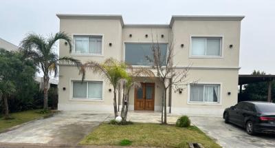 Casa 4 dormitorios en venta en Villanueva, Tigre