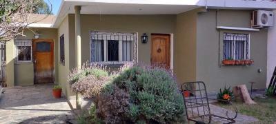 Casa 3 dormitorios en venta en Don Torcuato, Tigre