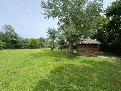 Terreno en venta en Parque Jularo, Exaltacion de la Cruz