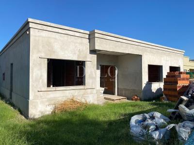 Casa 3 dormitorios en venta en El Canton, Escobar