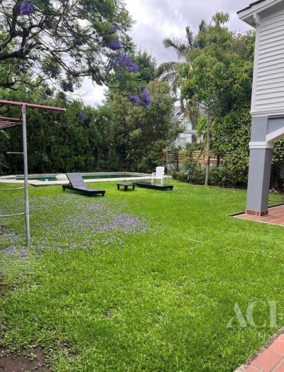 Casa 5 dormitorios en venta en Boulogne, San Isidro