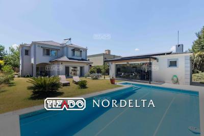 Casa 4 dormitorios en venta en Villanueva, Tigre
