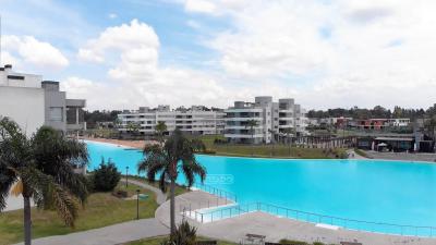 Departamento 3 dormitorios en venta en Lagoon Pilar, Pilar