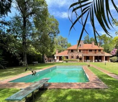 Casa 3 dormitorios en venta en La Horqueta, San Isidro