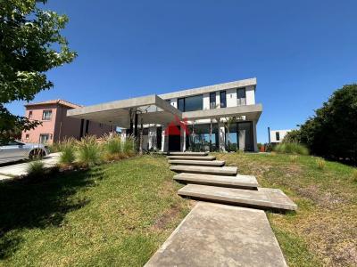 Casa 5 dormitorios en venta en Pilara, Pilar