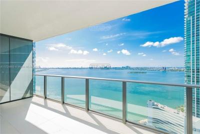 Departamento 2 dormitorios en venta en Miami