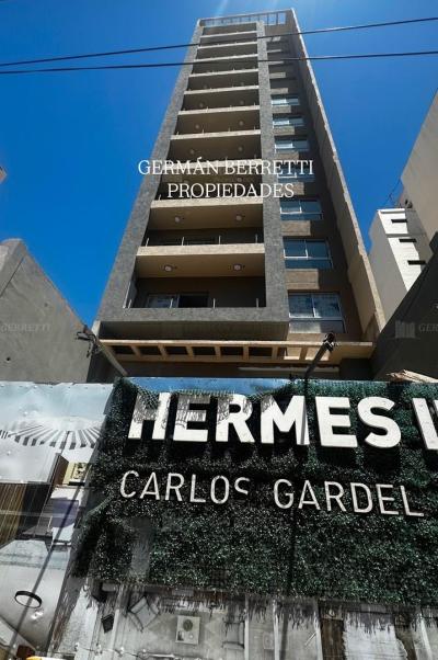 Departamento 1 dormitorios en venta en Lanus Oeste, Lanus